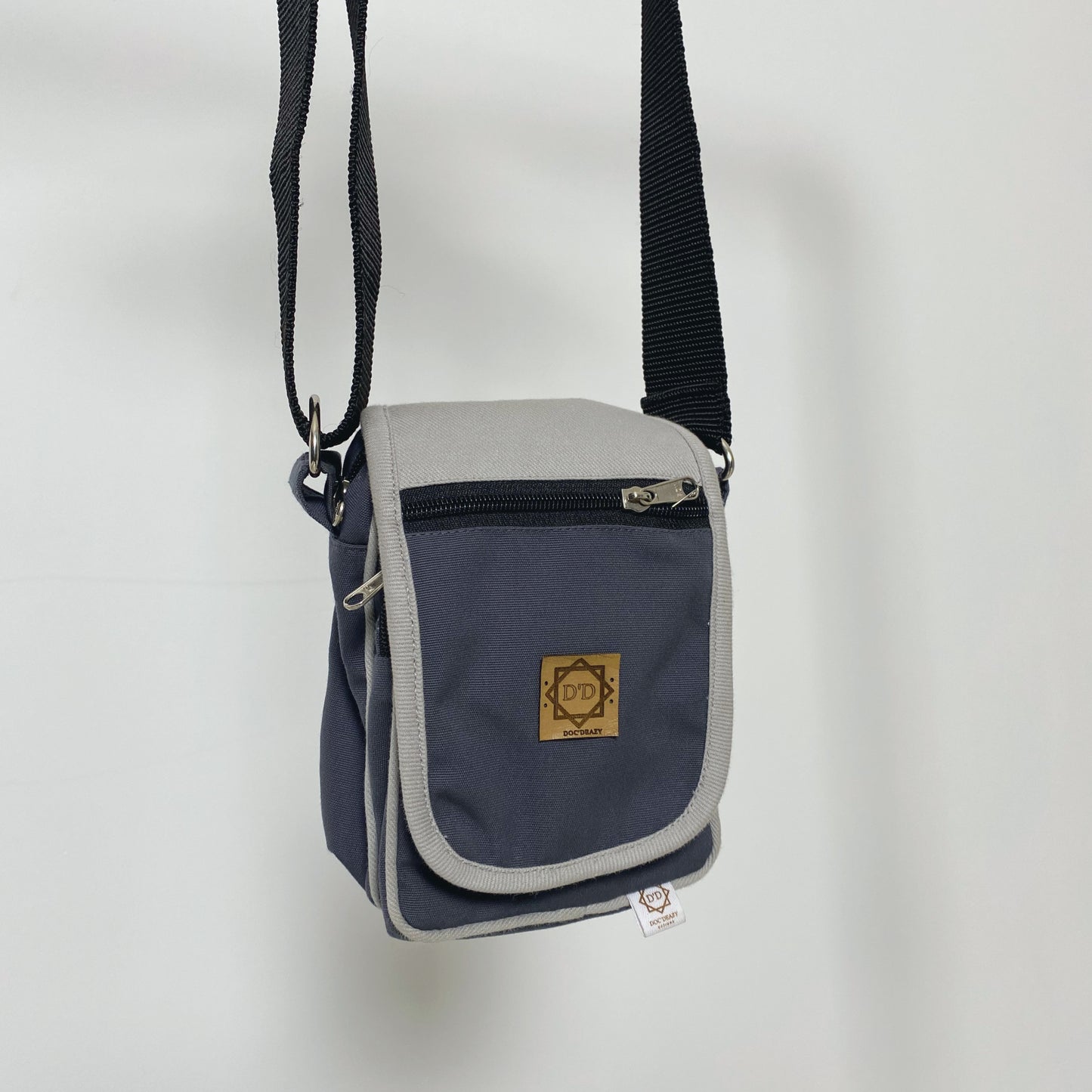 Doc Deazy Side Sling Pouch Grey